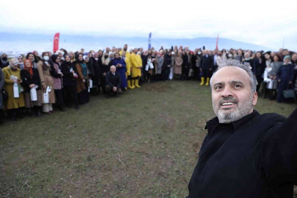 40 bin öğretmene 40 bin fidan