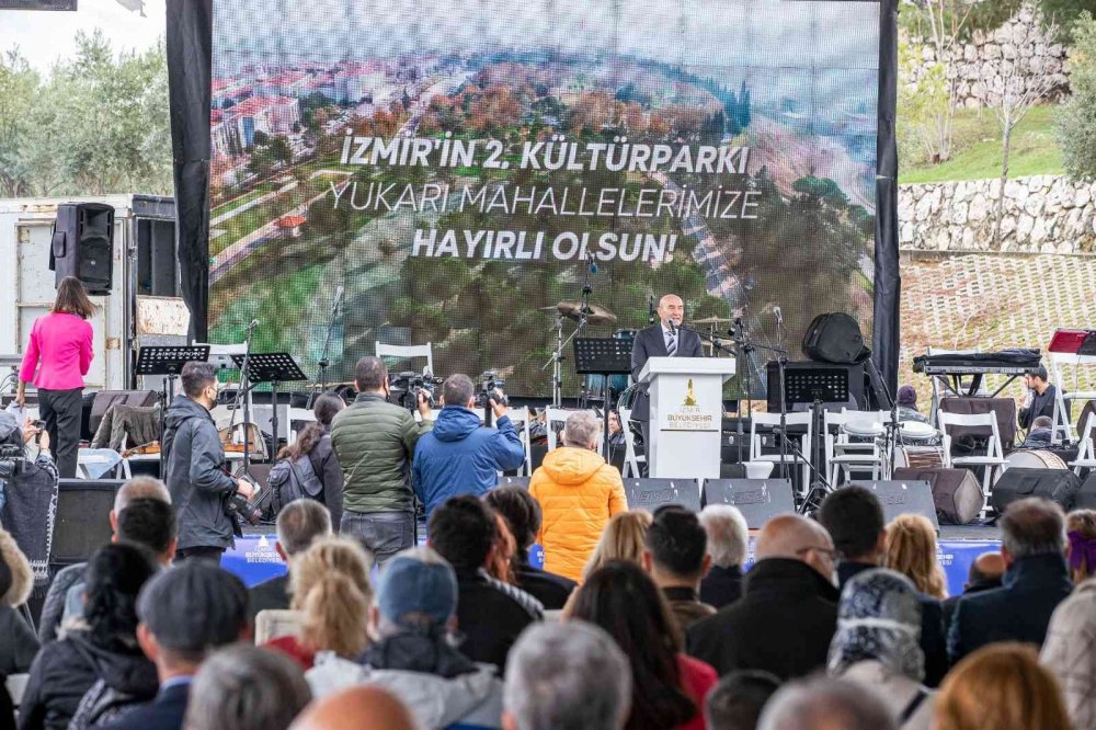 İzmir’in ikinci Kültürparkı yeni yüzüyle hizmete girdi