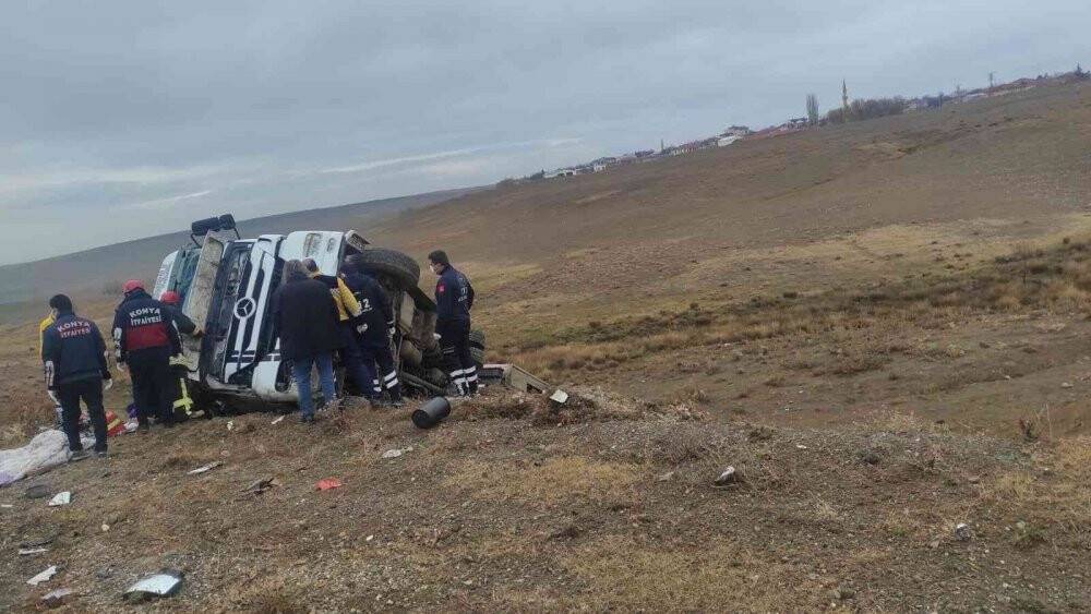 Konya’da akaryakıt taşıyan tanker devrildi: 1 ölü