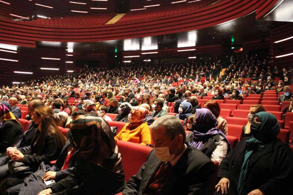 Konya’da Öğretmenler Günü etkinliklerle kutlandı