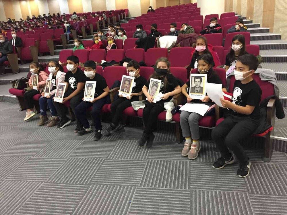 Kulu’da 24 Kasım Öğretmenler Günü çeşitli etkinliklerle kutlandı