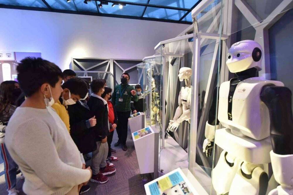 Konya Büyükşehir’den 13 bin öğrenciye bilim ve kültür gezisi