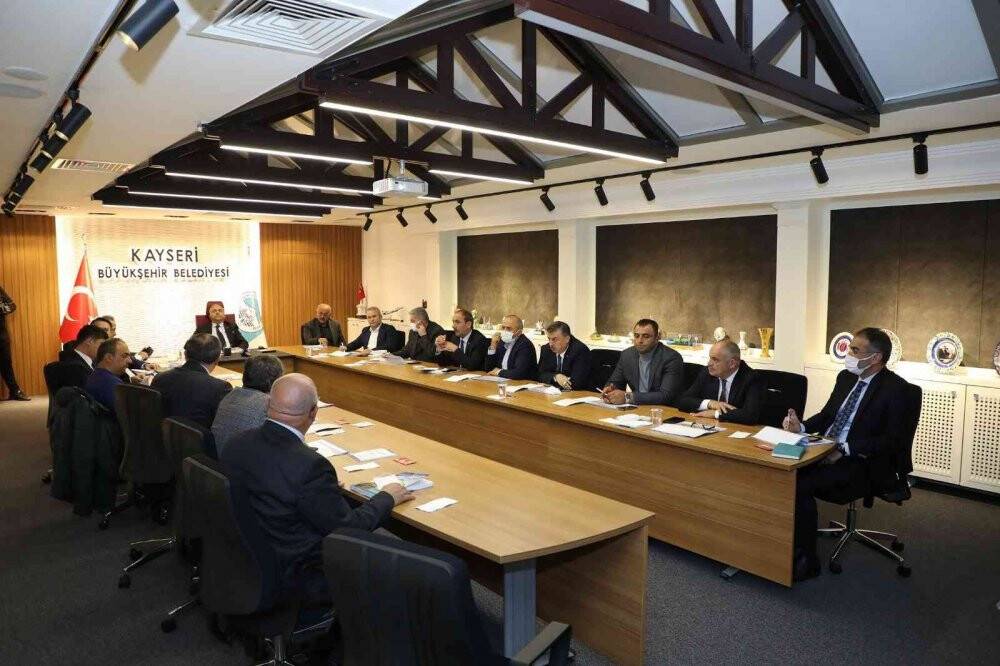 Büyükşehir’de doğalgaz yatırım toplantısı