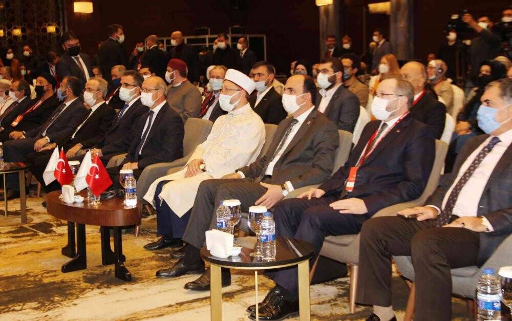 Diyanet İşleri Başkanı Prof. Dr. Erbaş Konya’da