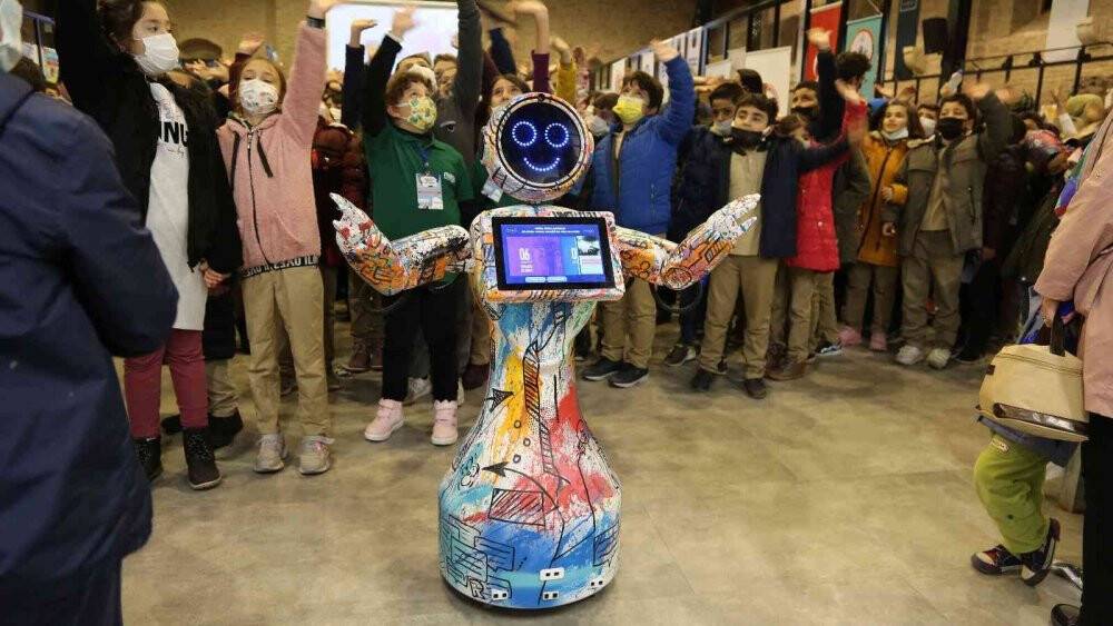 Geleceğin bilim insanları MEGA ile yetişiyor