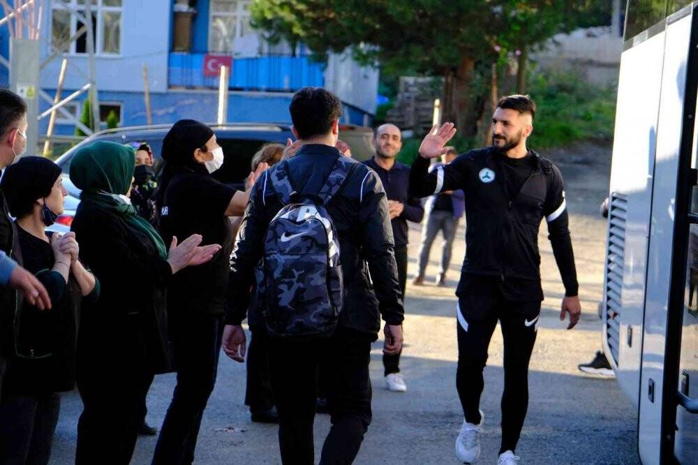Giresunspor 44 yıl sonra Beşiktaş deplasmanında