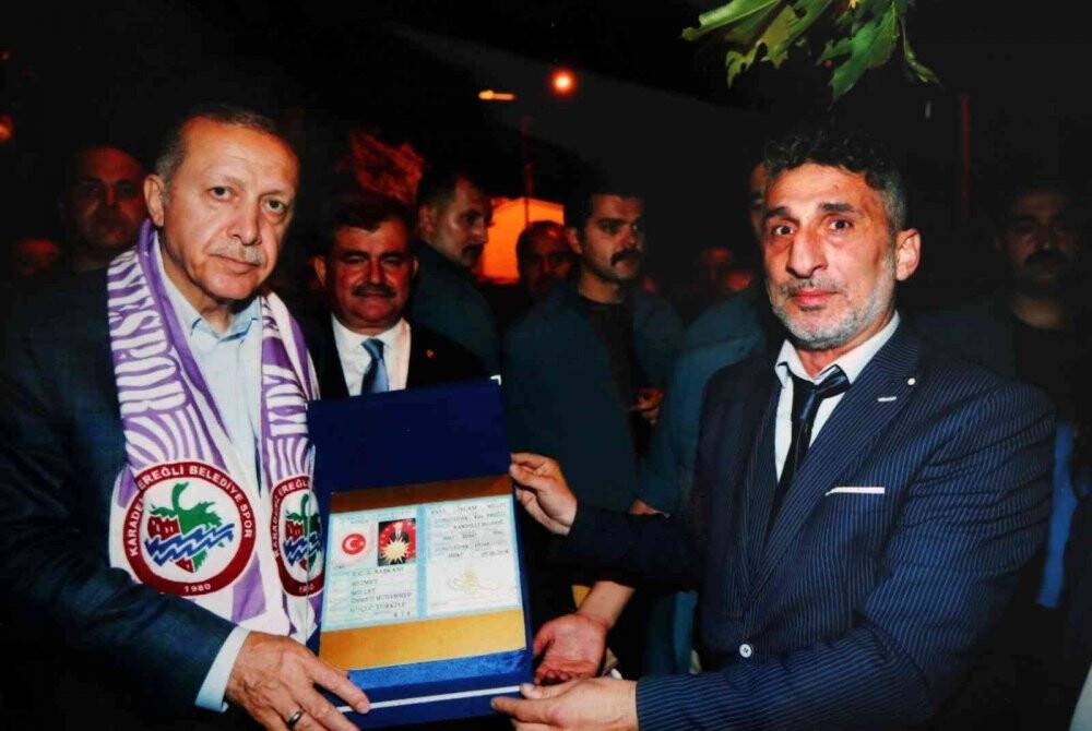 İş İnsanı Yıldız’dan döviz kuru protestosu yapanlara tepki