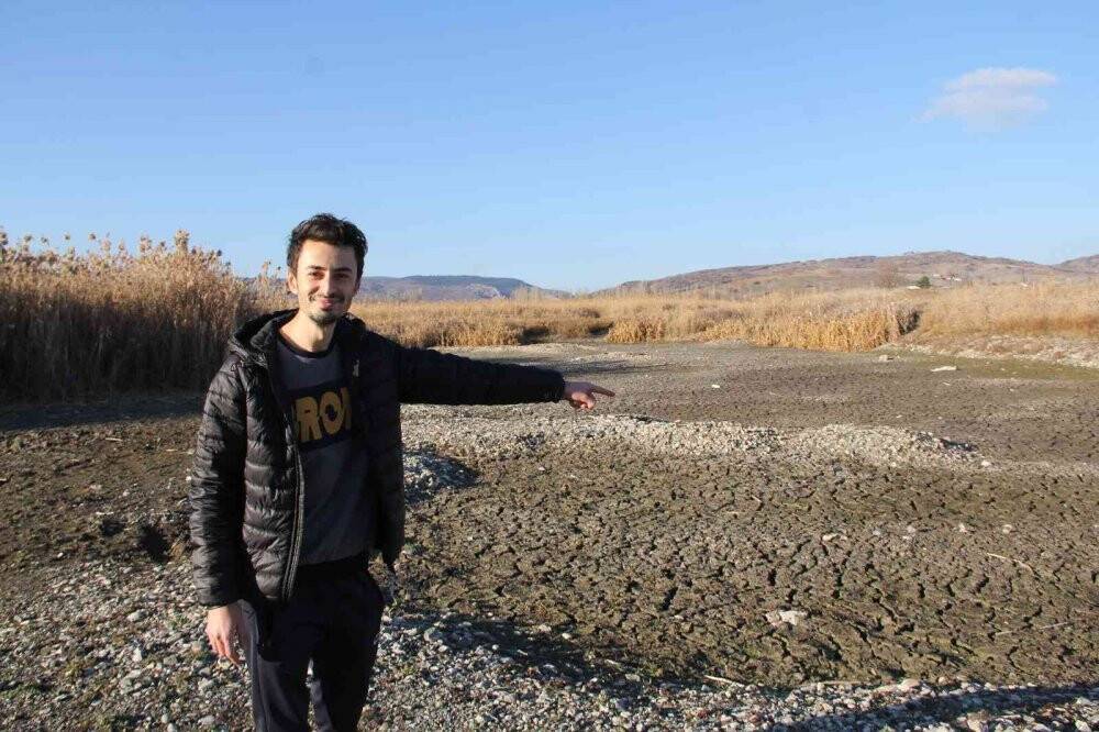 Kuraklığın vurduğu ’kuş cenneti’ Gölünyazı kurudu