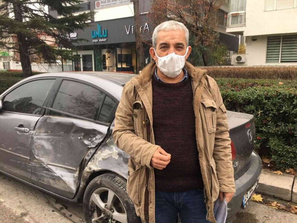 Park halindeki 7 araca çarptı