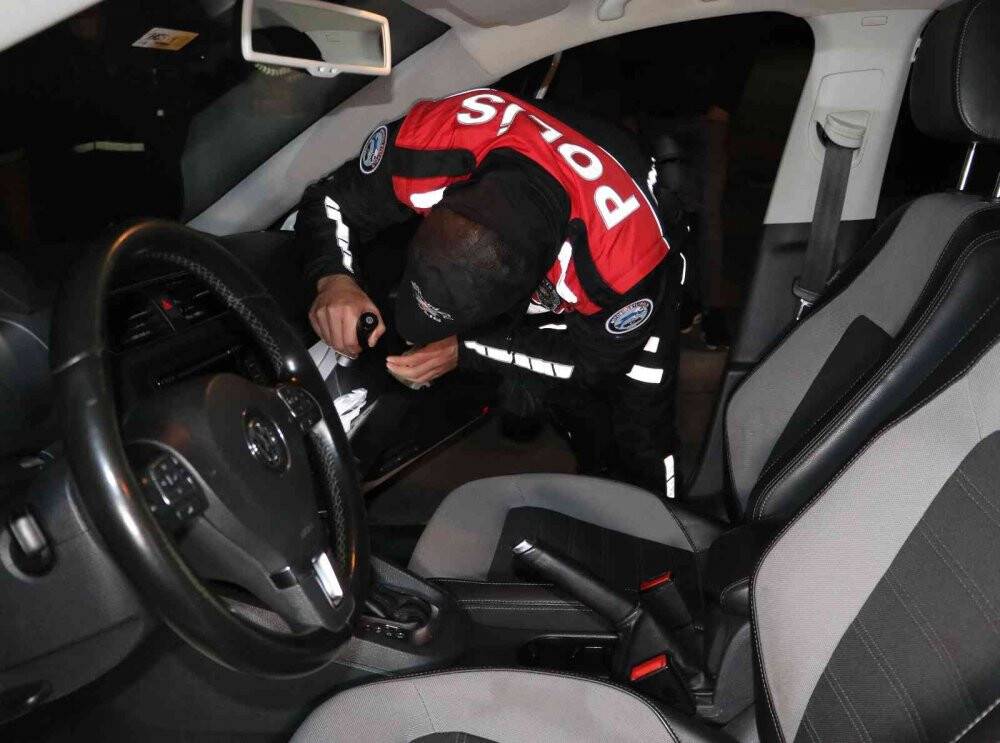 Adana'da aranan 21 kişi yakalandı