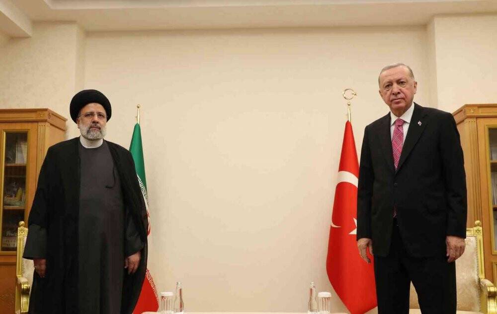 Cumhurbaşkanı Erdoğan, İran Cumhurbaşkanı Reisi ile görüştü