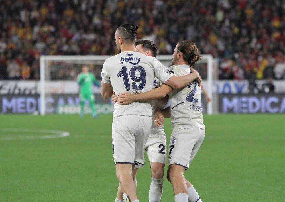 Spor Toto Süper Lig: Göztepe: 1 - Fenerbahçe: 1 (Maç sonucu)