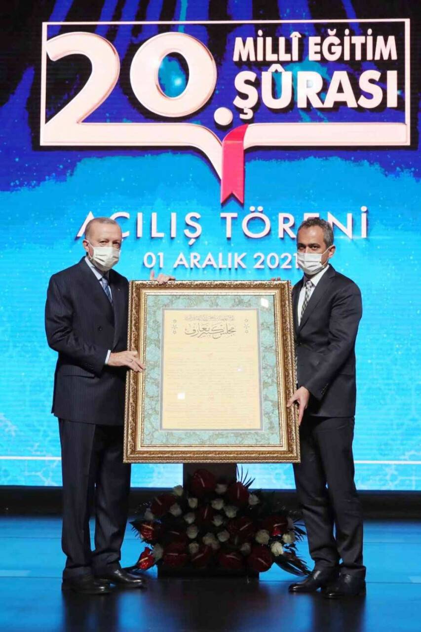 Cumhurbaşkanı Erdoğan’dan öğretmenlere müjde