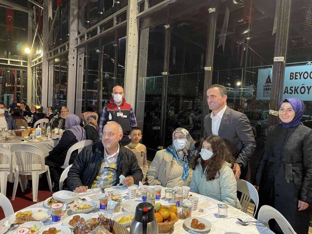 Beyoğlu’nda ‘Dünya Engelliler Gününe’ özel Murat Kekilli konseri