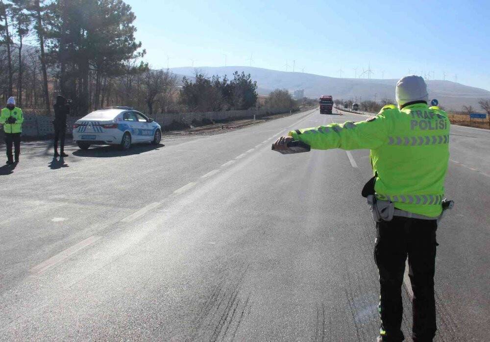 Konya’da kış lastiği denetimleri başladı