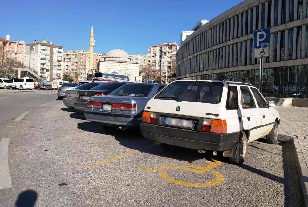 Engelli otoparkları 80 kamera ile 7 gün 24 saat takip altında