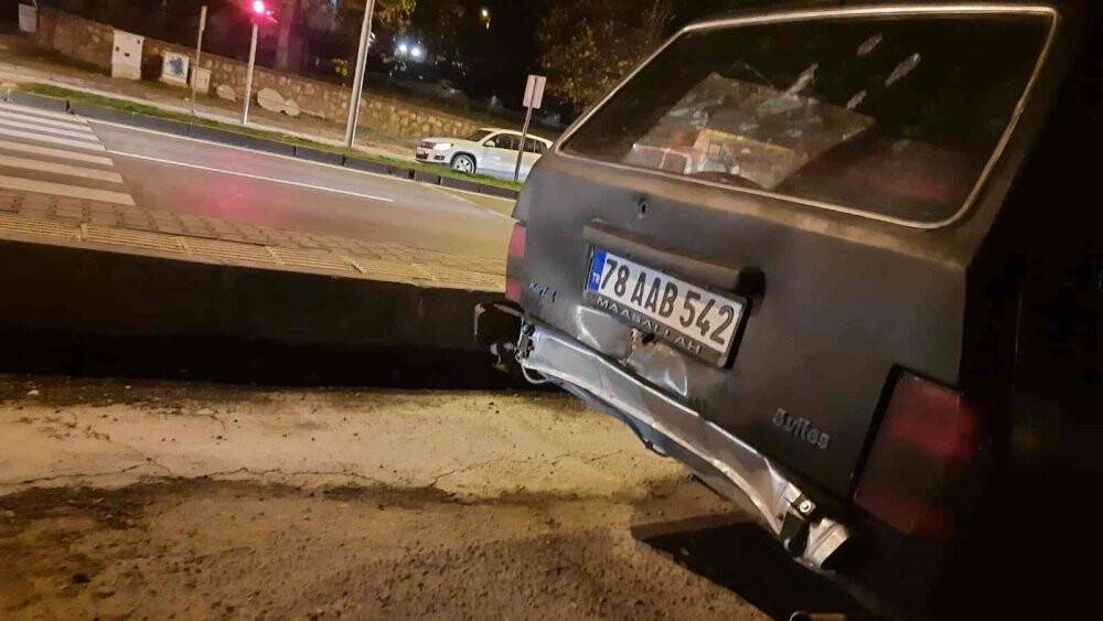Ereğli’de 4 aracın birbirine girdiği zincirleme trafik kazası