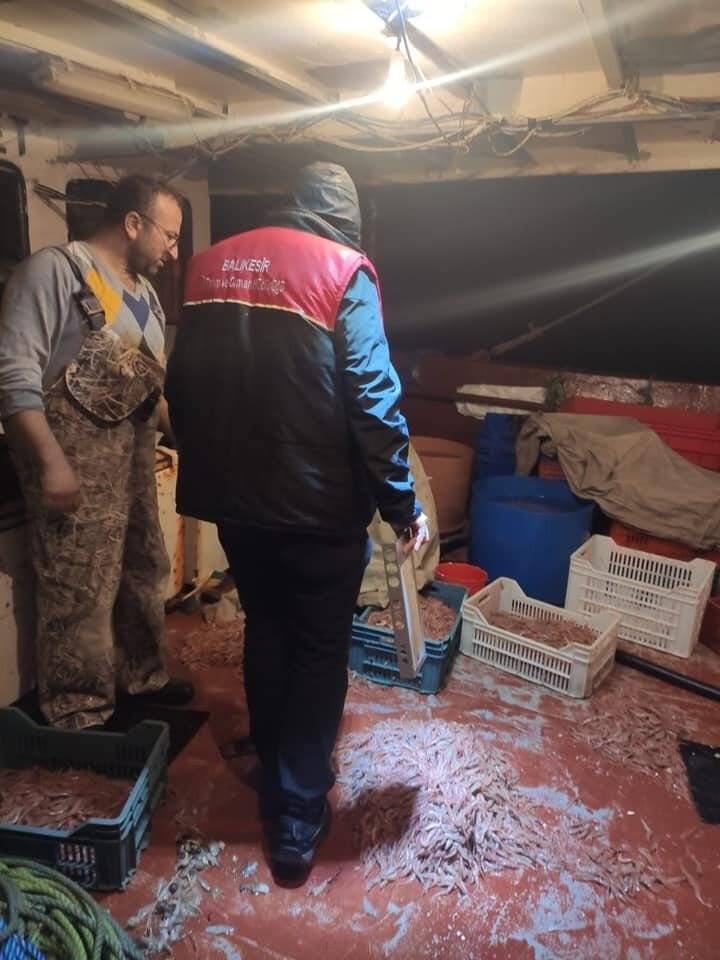 Balıkçıların ağları denetlendi