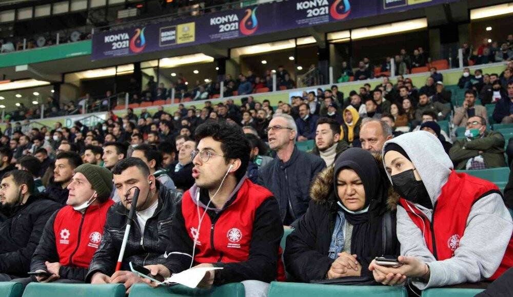 Selçuklu Gençlik Meclisi gönülleri fethetti