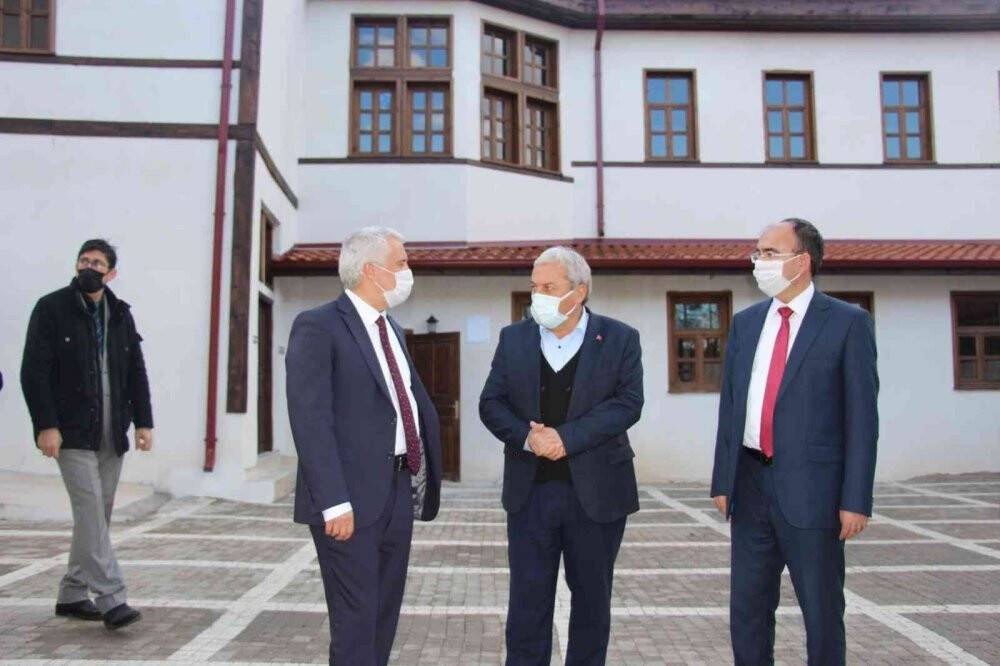 YÖK Yürütme Kurulu Üyesi Gündoğan’dan Osmaneli ziyareti