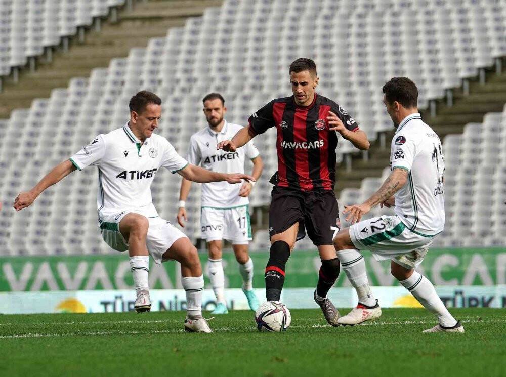 Spor Toto Süper Lig: Karagümrük: 1 - Konyaspor: 4 (Maç sonucu)