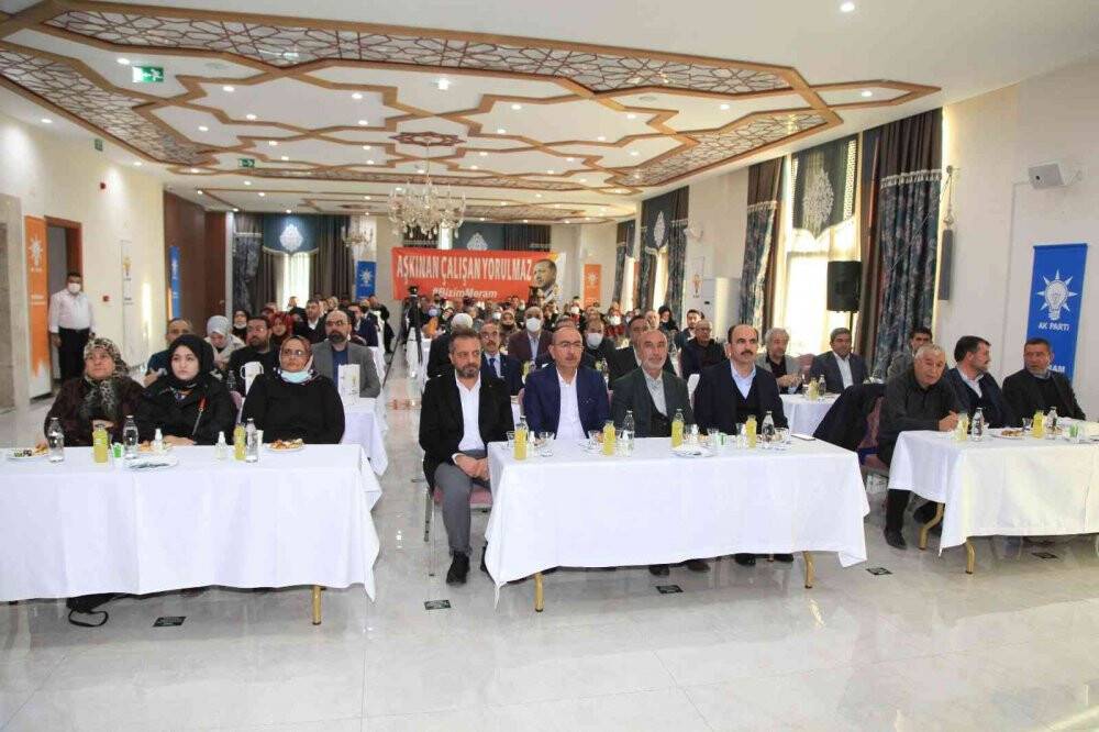 AK Parti Konya’da ilçe danışma meclisleri tamamlandı