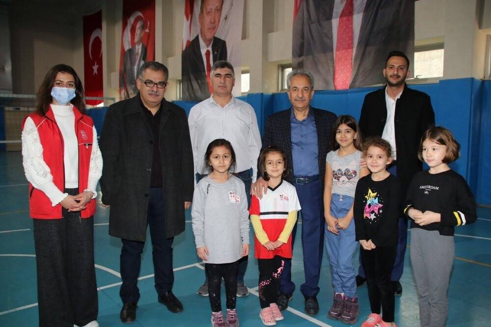 Başkan Akkaya: "Gençler ülkemizin dinamik gücüdür"