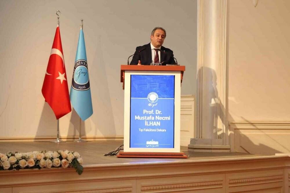 Bilim Kurulu üyesi  Prof. Dr. İlhan: "Türkiye’de toplumun üçte biri aktif tütün kullanıcısı"