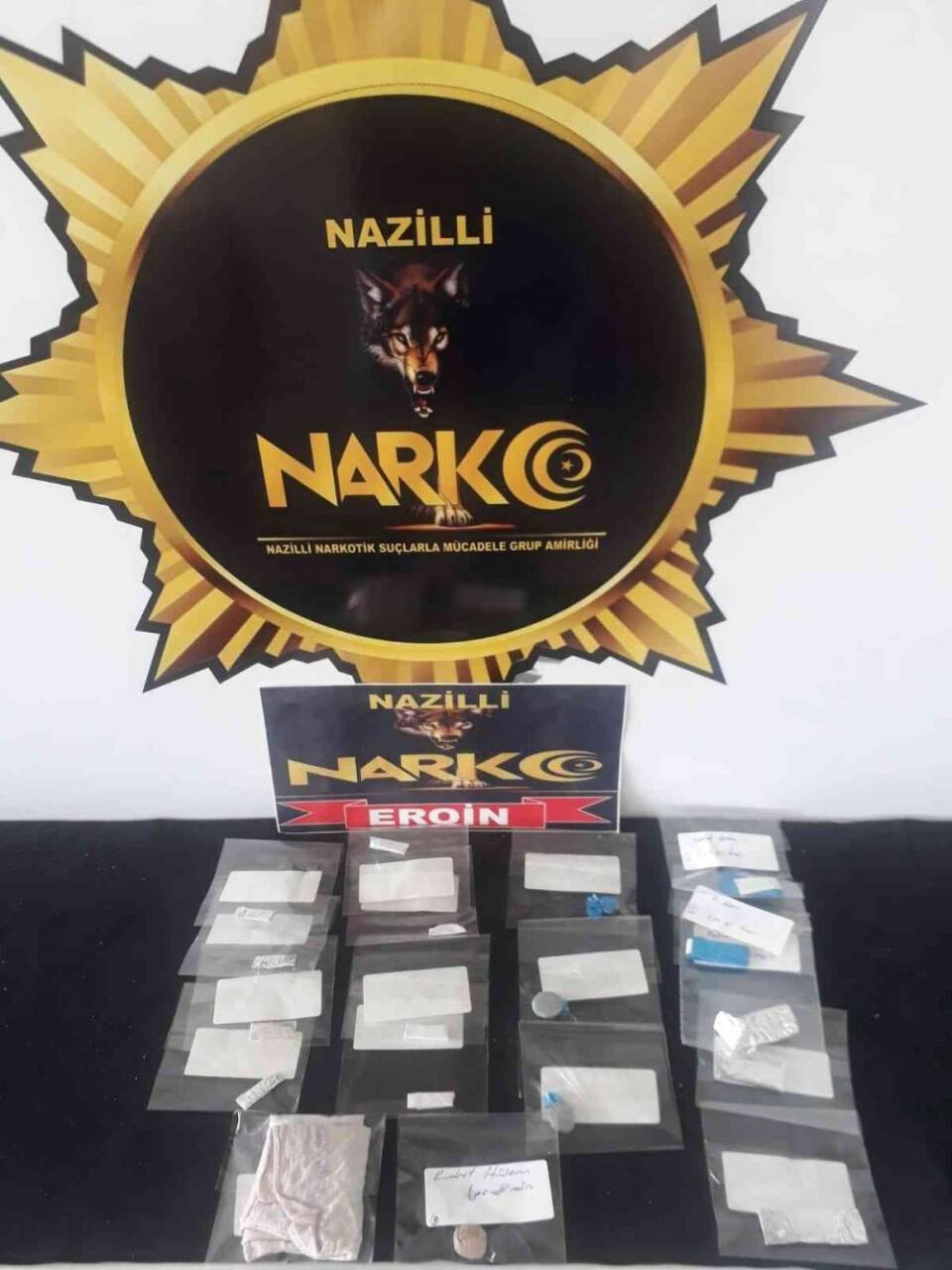 Nazilli’de narkotik polisinden parklarda şok uygulama