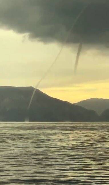 Antalya’da denizde çıkan hortumlar korkuttu