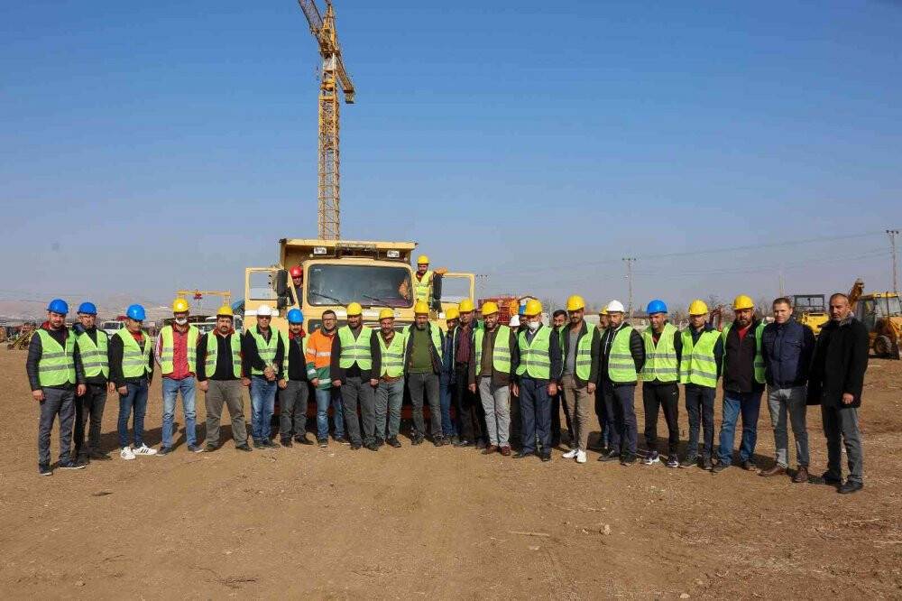 Meram’da kar ve buzlanmaya karşı hazırlıklar tamamlandı