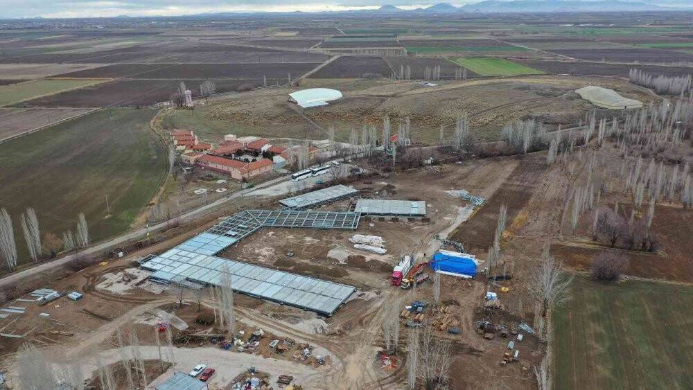 Çatalhöyük Tanıtım ve Karşılama Merkezi hızla yükseliyor