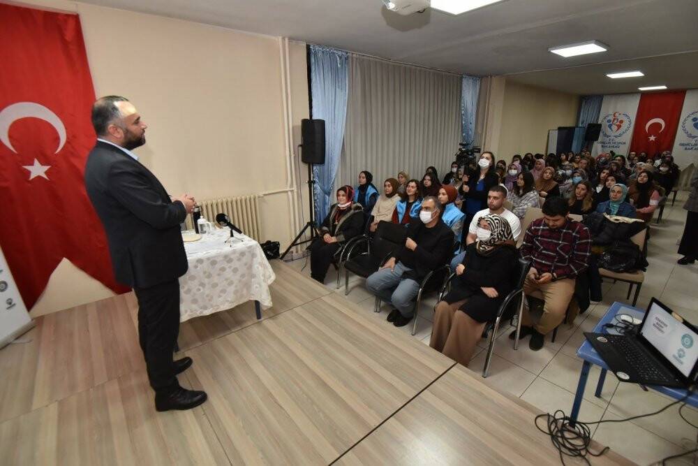 Yurt kalkan öğrencilere sıfır atık eğitimi