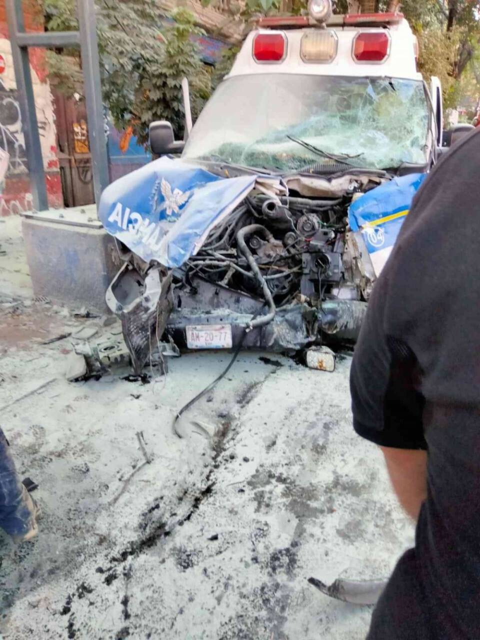 Meksika’da iki ambulans kafa kafaya çarpıştı: 7 yaralı