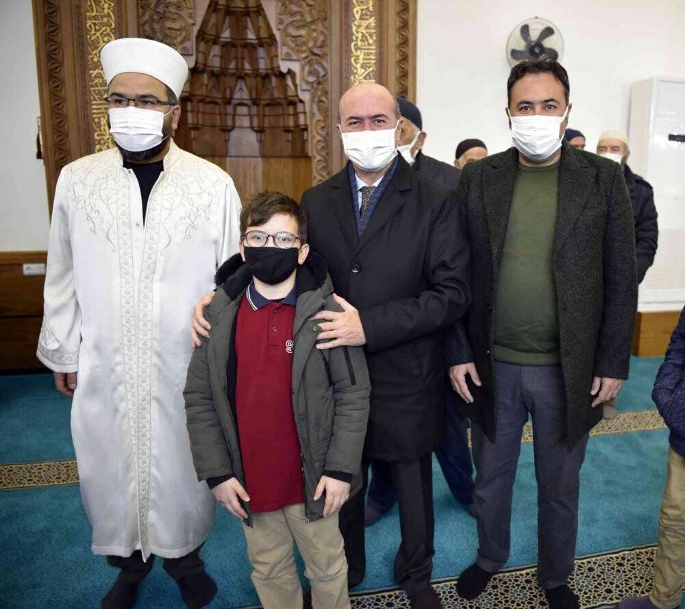 Hatice Hatun Külliyesi’nde Sabah namazı coşkusu