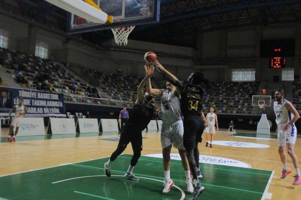 Beysu Konyaspor Kocaeli deplasmanınında galip