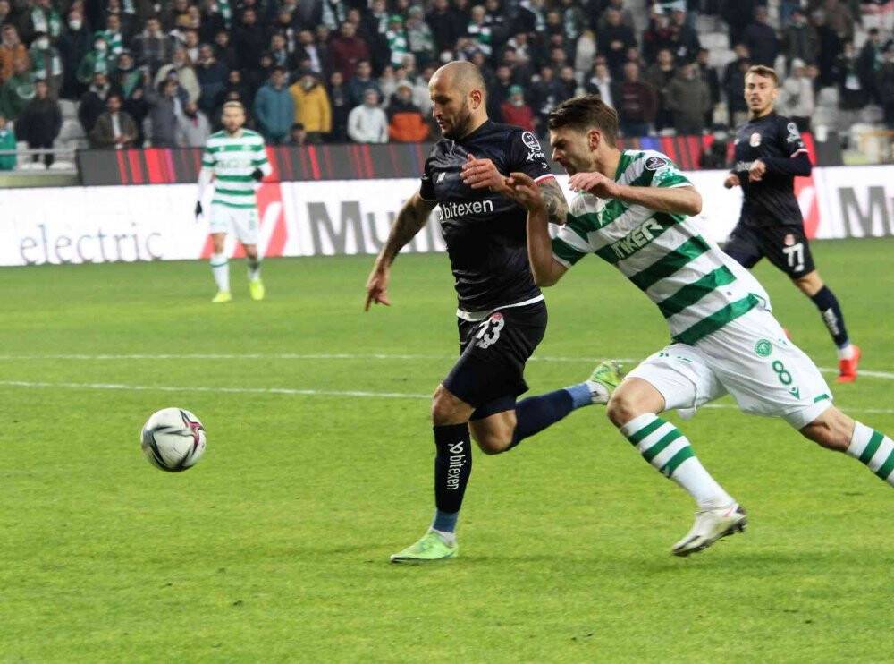 Endri "Çekiçi" 90+2'de indirdi