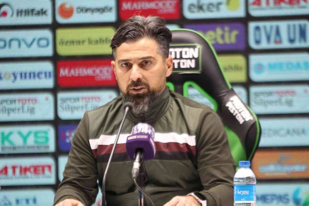 İlhan Palut: Berabere bitecek bir maç beni üzerdi