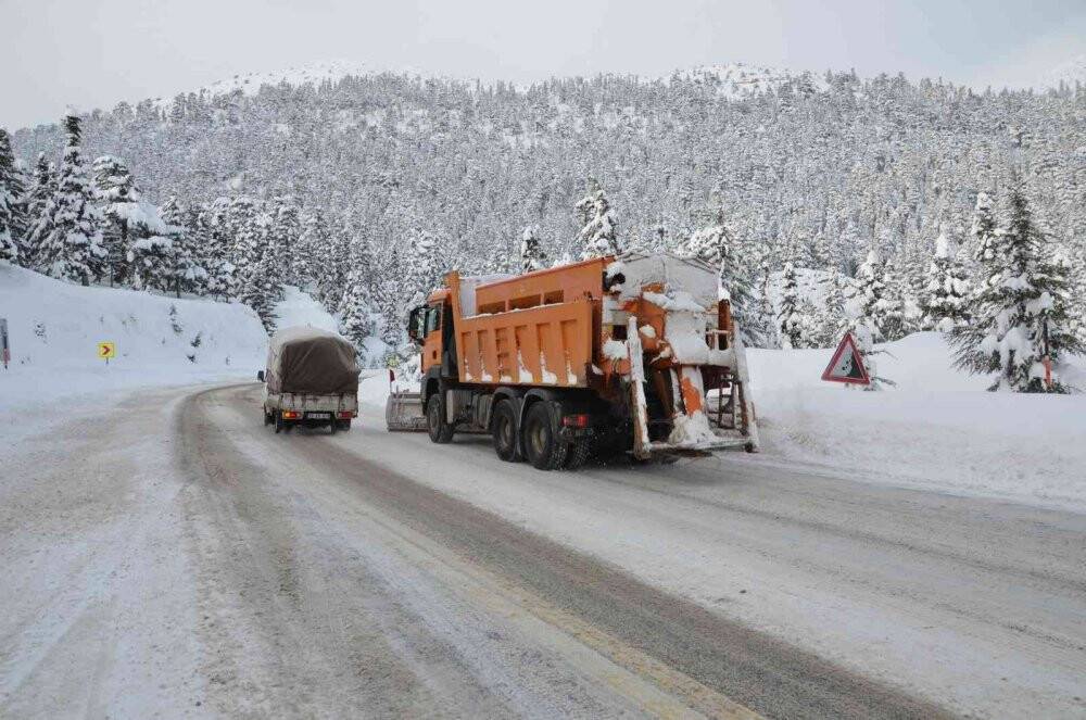 Konya-Antalya karayolunda ulaşım normale döndü