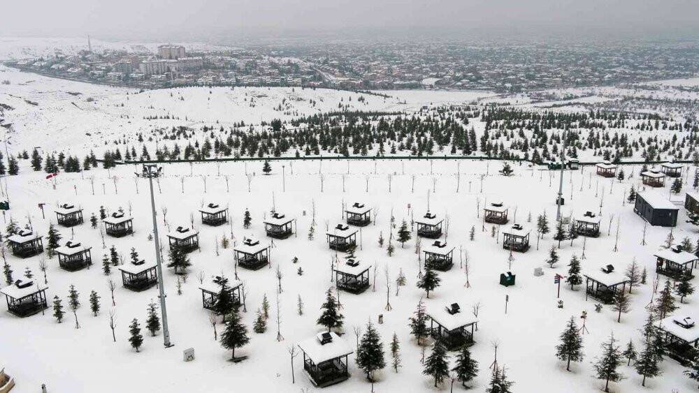 Konya’da kartpostallık kar manzarası