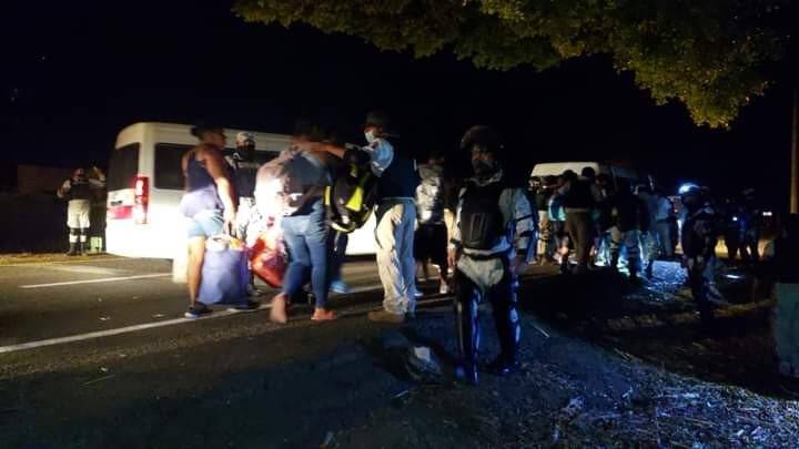 Meksika’da minibüs konvoyundan 114 kaçak göçmen çıktı