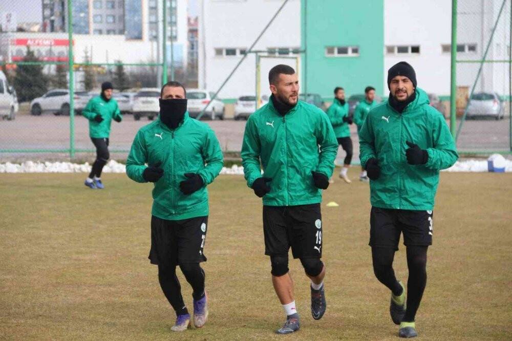 Sivas Belediyespor, Sakarya maçına hazırlanıyor