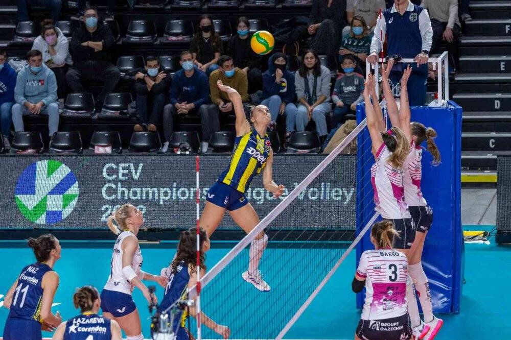 Fenerbahçe Opet, Fransa’da set vermedi