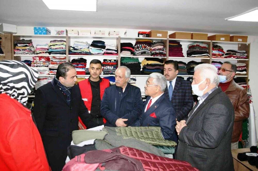 Kulu’da Kızılay butik mağazası dualarla açıldı