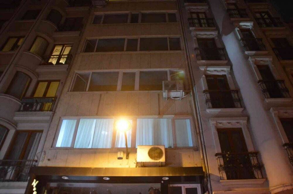 Şişli’de bodrum katta çıkan yangın paniğe sebep oldu
