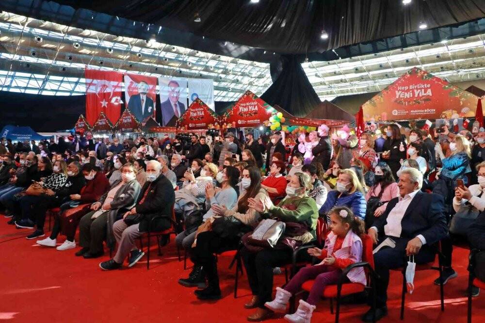 Antalya’da erken yeni yıl kutlamaları renkli görüntülere sahne oldu