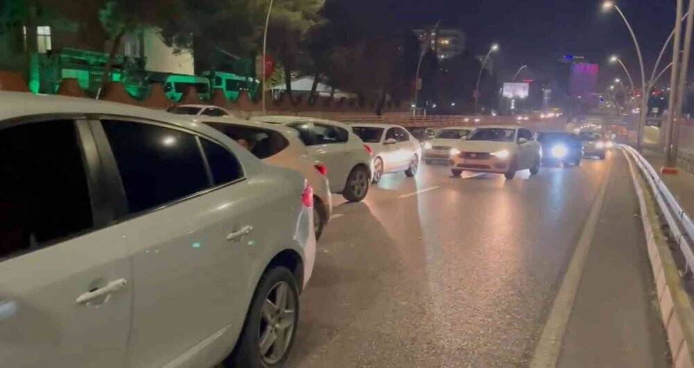 Şanlıurfa’da 4 ayrı kazada 14 araç birbirine girdi