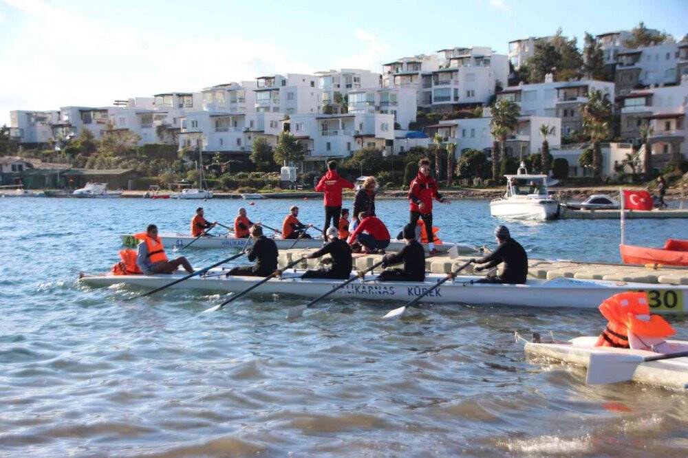 Bodrum’da ilk kez kürek yarışları yapılıyor