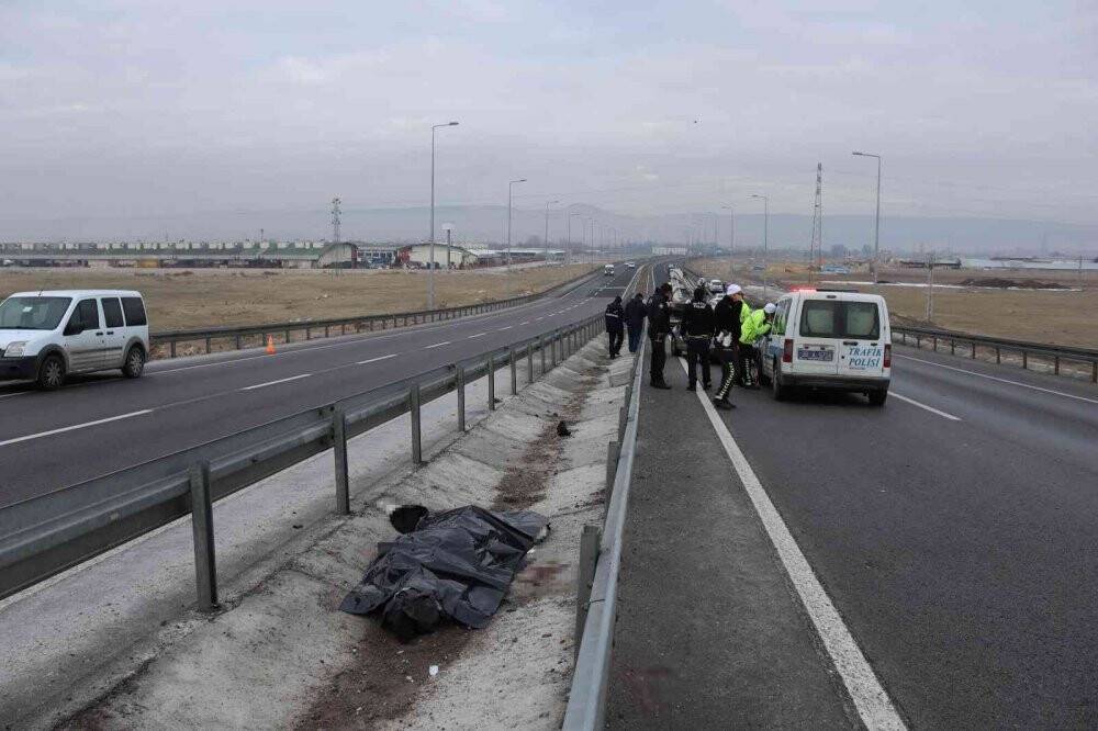 Kayseri’de üst üste feci kaza:1 ölü, 1 ağır yaralı