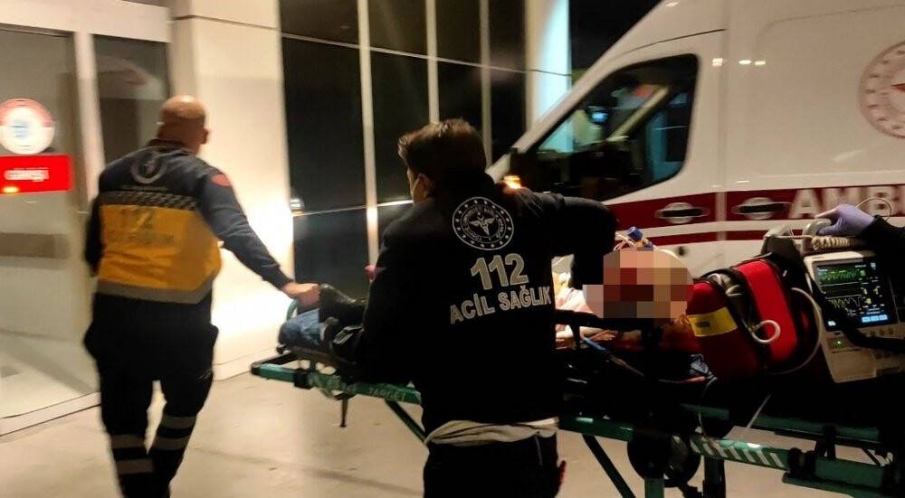 3 yaşındaki çocuk bir anda kapıyı açtı, arabanın altında ezildi